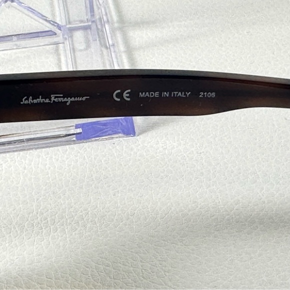 NWT Men’s Ferragamo Tortoise Sunglasses with Yellow Lenses - Picture 10 of 11